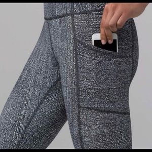 NWOT Lululemon Tight Stuff II leggings